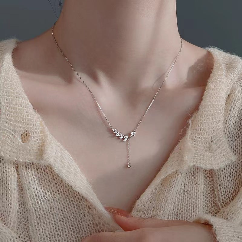Confession Bow Necklace